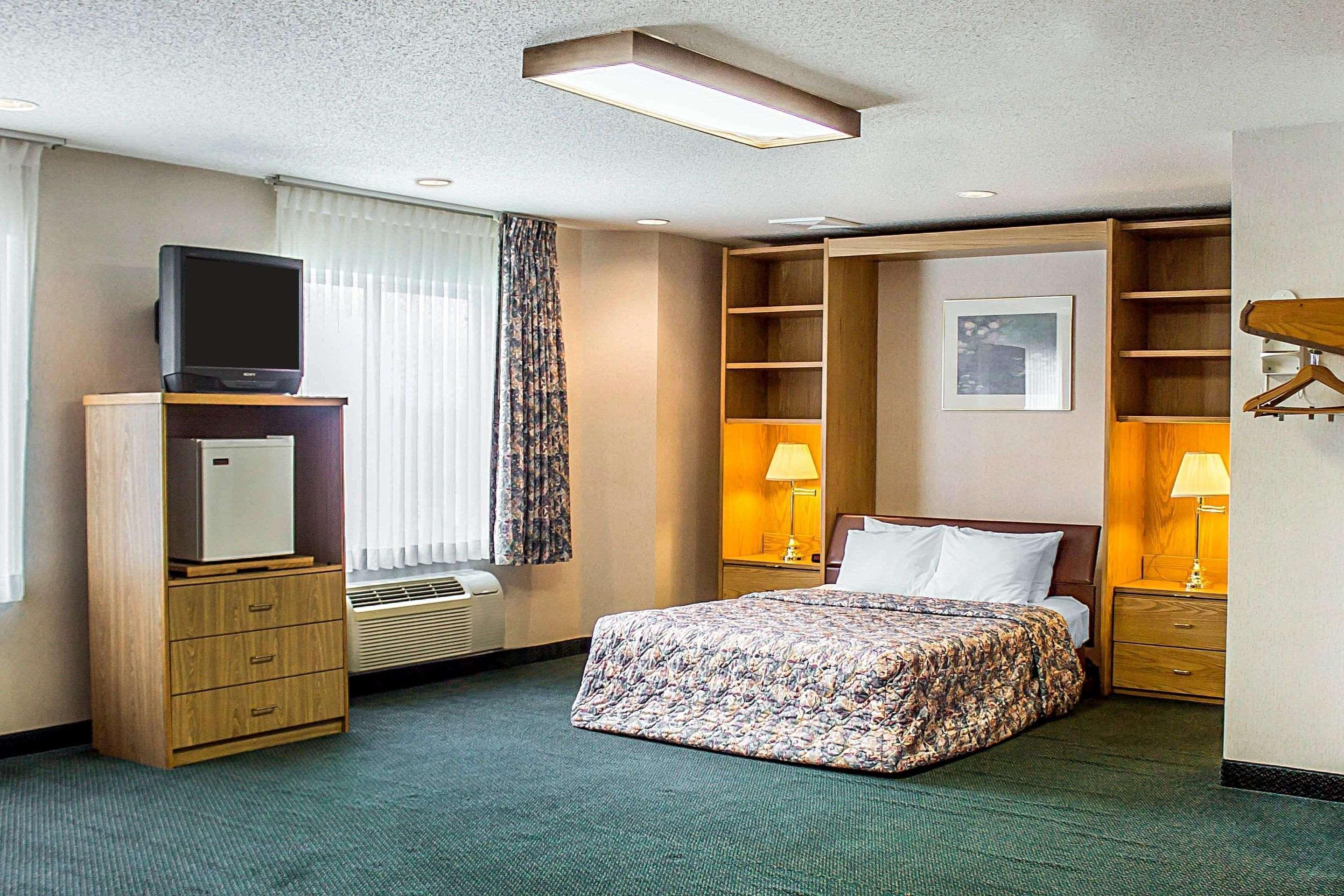 Rodeway Inn Abbotsford Eksteriør bilde